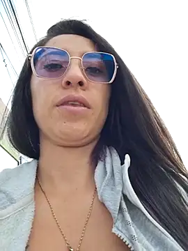 Snapshot of VALERY-94 chatting on 04/14/26, 12:10 VALERY-94 online show from 04/14/26, 12:10