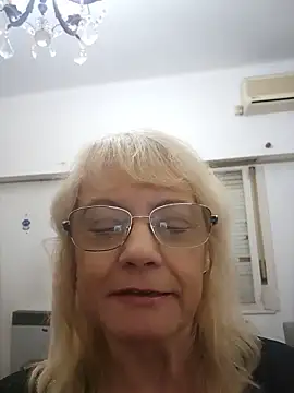 MatureElegantWidow online show from 05/11/26, 01:18