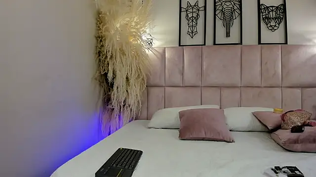 Snapshot of Vaithiare_stone chatting on 04/09/26, 12:22 Vaithiare stone online show from 04/09/26, 12:22