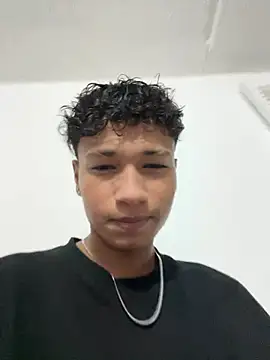 ETTE MOON online show from 04/05/26, 05:47