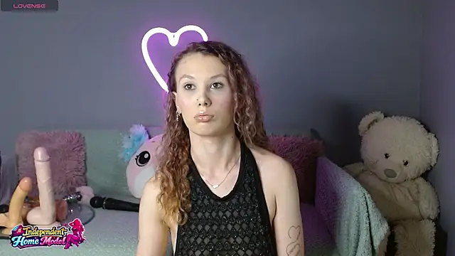 Bea doll online show from 05/27/26, 01:57
