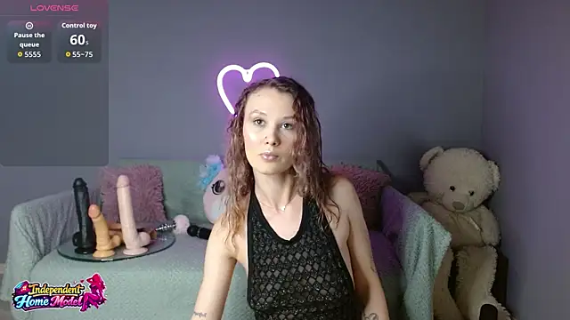 Bea doll online show from 05/24/26, 01:05