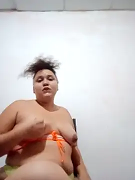 Marialae2735 online show from 04/05/26, 03:57