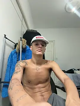 Rikeecar online show from 04/04/26, 01:23