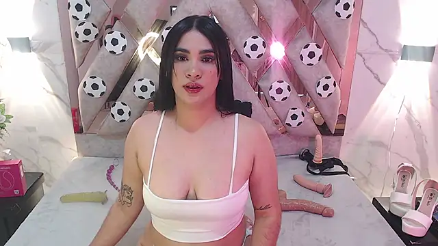 Snapshot of giselslut__ chatting on 07/10/26, 06:08 giselslut online show from 07/10/26, 06:08