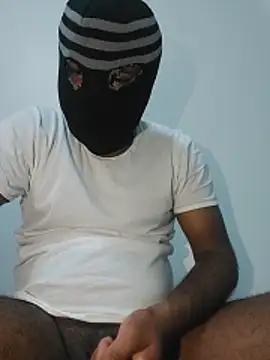 Snapshot of hamy_90 chatting on 04/16/26, 09:39 hamy 90 online show from 04/16/26, 09:39