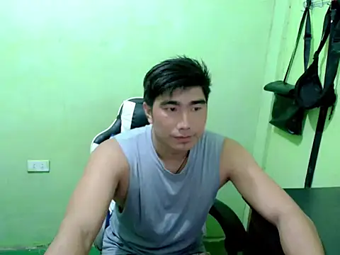Snapshot of Hunkfireman chatting on 06/12/26, 12:41 Hunkfireman online show from 06/12/26, 12:41