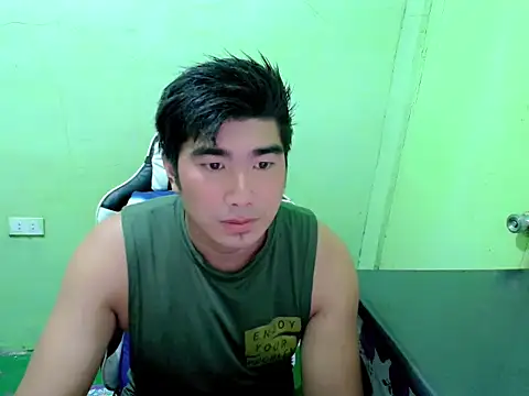 Snapshot of Hunkfireman chatting on 06/30/26, 12:54 Hunkfireman online show from 06/30/26, 12:54