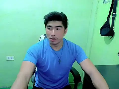 Snapshot of Hunkfireman chatting on 06/18/26, 01:04 Hunkfireman online show from 06/18/26, 01:04
