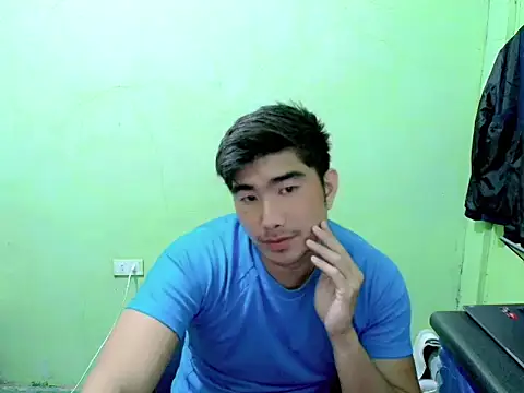 Snapshot of Hunkfireman chatting on 04/10/26, 04:03 Hunkfireman online show from 04/10/26, 04:03