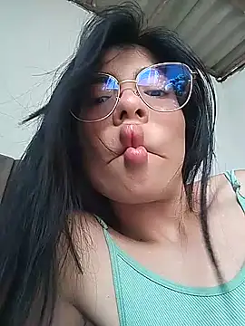 Lucietakeme online show from 06/09/26, 07:48