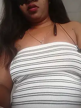 Snapshot of SWEETI_HORNY50 chatting on 05/25/26, 01:27 SWEETI HORNY50 online show from 05/25/26, 01:27