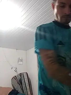 Snapshot of Joelcio19cm chatting on 04/12/26, 10:24 Joelcio19cm online show from 04/12/26, 10:24