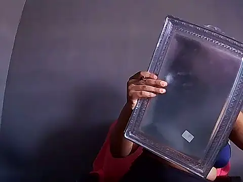 Snapshot of Submissive_Pricess chatting on 04/04/26, 07:48 Submissive Pricess online show from 04/04/26, 07:48