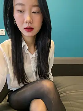 ZHJKS9988 online show from 04/17/26, 02:14
