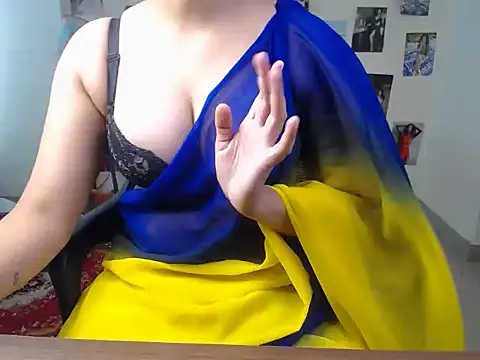 Snapshot of Kinky_babyy chatting on 06/19/26, 05:24 Kinky babyy online show from 06/19/26, 05:24