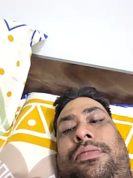 Snapshot of Meninmumbai chatting on 04/04/26, 01:28 Meninmumbai online show from 04/04/26, 01:28