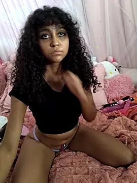 mia hart online show from 06/19/26, 03:12