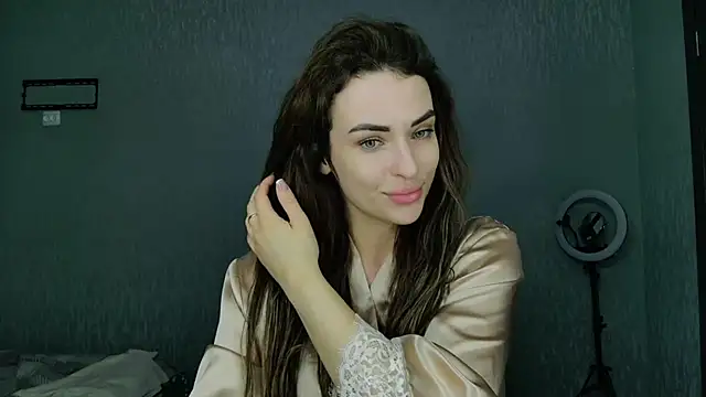 Kira  love1 online show from 04/14/26, 07:41