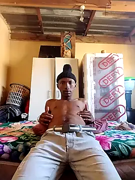 alphamale25 online show from 04/18/26, 08:49