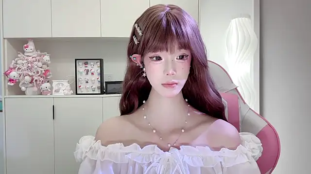 -Moonshine online show from 04/12/26, 10:29