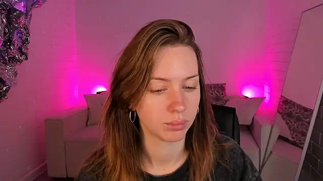 MeganClapp online show from 05/28/26, 05:04
