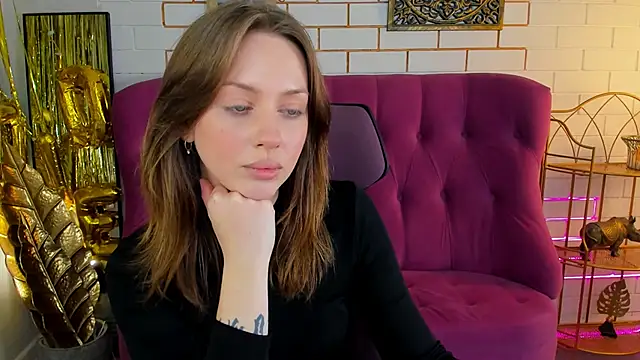 MeganClapp online show from 04/14/26, 05:23