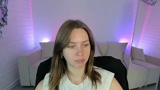 MeganClapp online show from 05/22/26, 05:16