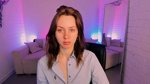 MeganClapp online show from 04/15/26, 05:13