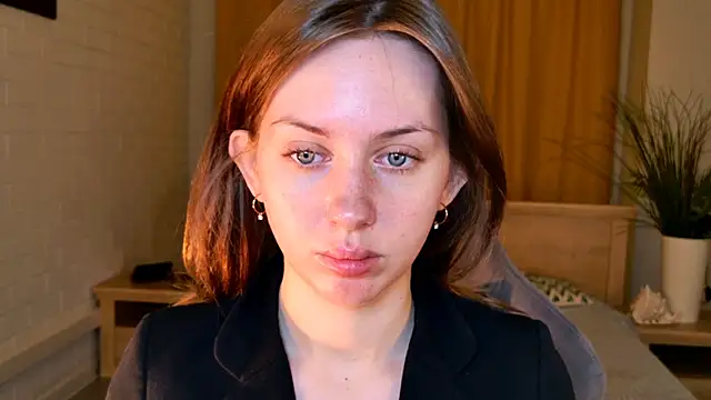 MeganClapp online show from 04/29/26, 05:00