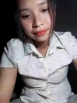 Liss-mimi online show from 04/15/26, 10:32