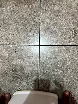 -Yours-Fantasy- online show from 04/12/26, 05:33