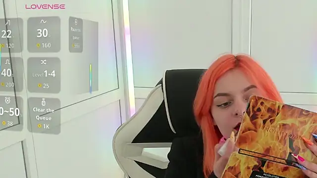 NightLeaf online show from 04/08/26, 01:12