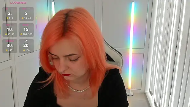 NightLeaf online show from 04/10/26, 01:18