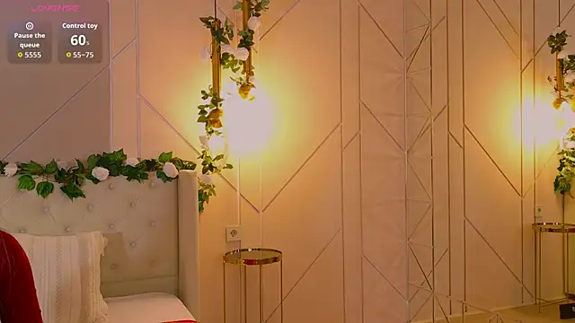 LoriDay online show from 04/08/26, 05:03