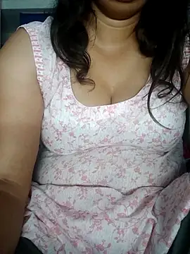 Snapshot of Riyashrma001 chatting on 04/10/26, 09:16 Riyashrma001 online show from 04/10/26, 09:16