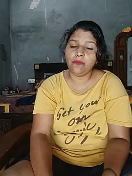 Riyashrma001 online show from 05/28/26, 04:24