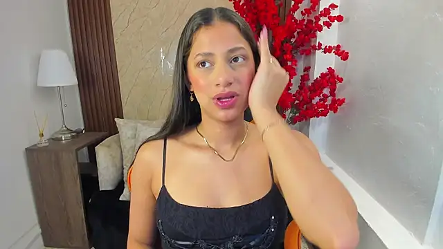Snapshot of Atiena_ chatting on 07/02/26, 07:31 Atiena online show from 07/02/26, 07:31