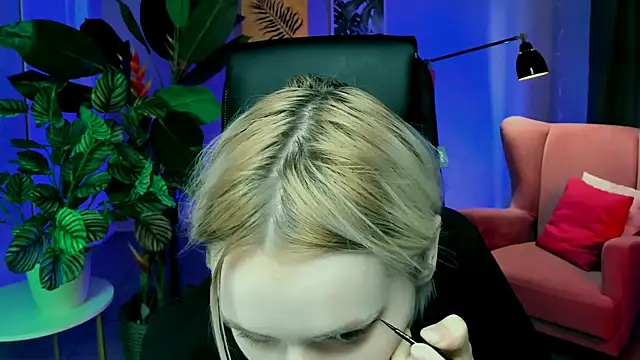 MicheleMarsh online show from 04/04/26, 11:17