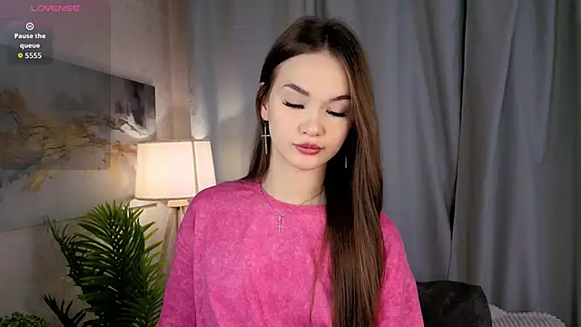 LuraPodraza online show from 07/01/26, 04:07