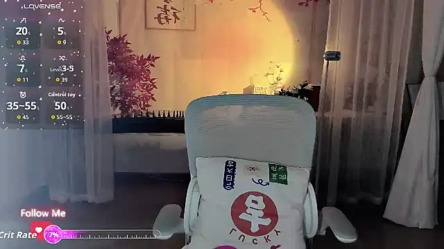 noomi-1111 online show from 06/11/26, 12:32