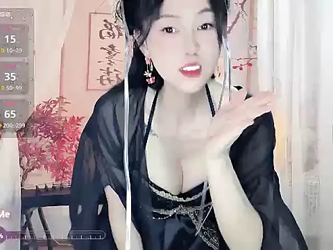 Snapshot of noomi-1111 chatting on 04/08/26, 02:57 noomi-1111 online show from 04/08/26, 02:57