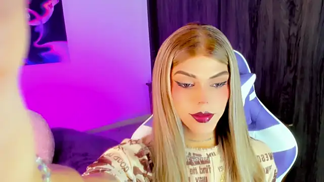 Snapshot of delivale chatting on 04/04/26, 11:55 delivale online show from 04/04/26, 11:55