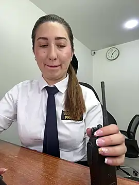 Snapshot of suzy-111 chatting on 04/07/26, 12:07 suzy-111 online show from 04/07/26, 12:07