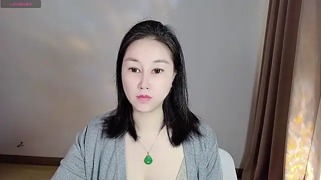 Eva-000 online show from 05/04/26, 11:18
