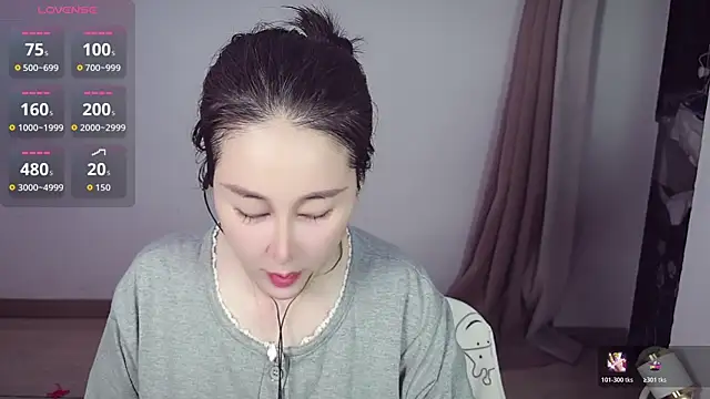 Eva-000 online show from 04/28/26, 02:21