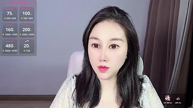 Snapshot of Eva-000 chatting on 07/07/26, 12:31 Eva-000 online show from 07/07/26, 12:31