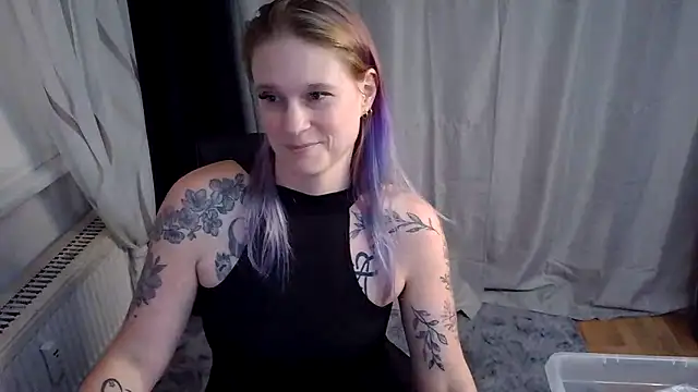 Sweet Yuri online show from 06/17/26, 07:46