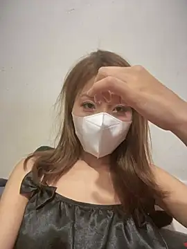 Snapshot of vitvitne chatting on 04/04/26, 04:57 vitvitne online show from 04/04/26, 04:57