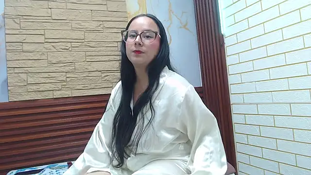 Snapshot of malory_black chatting on 04/06/26, 07:26 malory black online show from 04/06/26, 07:26